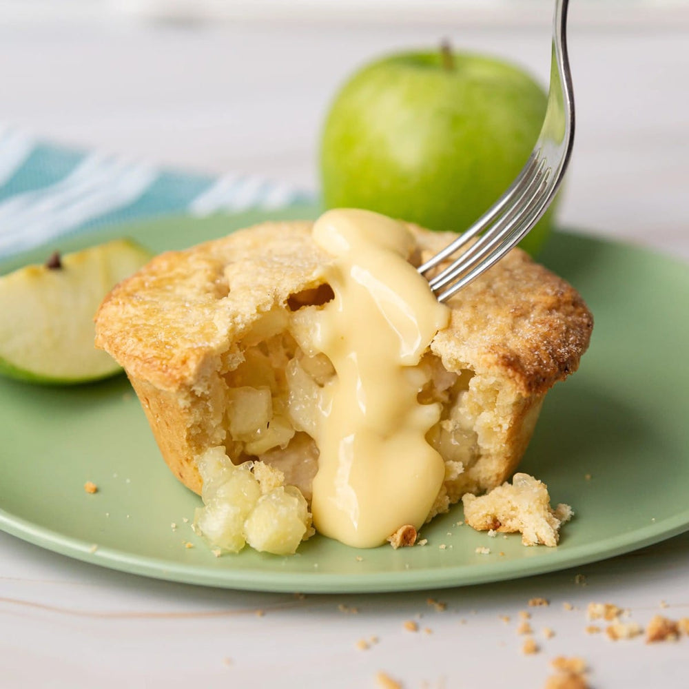 A Classic with a Twist: Mud Foods' Apple Pie with Cheddar Cheese Crust