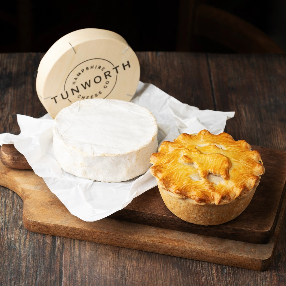 Steak and Tunworth Cheese Pie (270g)