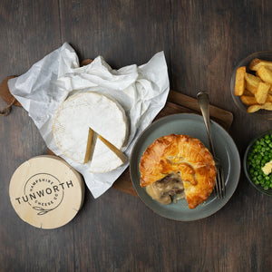 Steak and Tunworth Cheese Pie (270g)