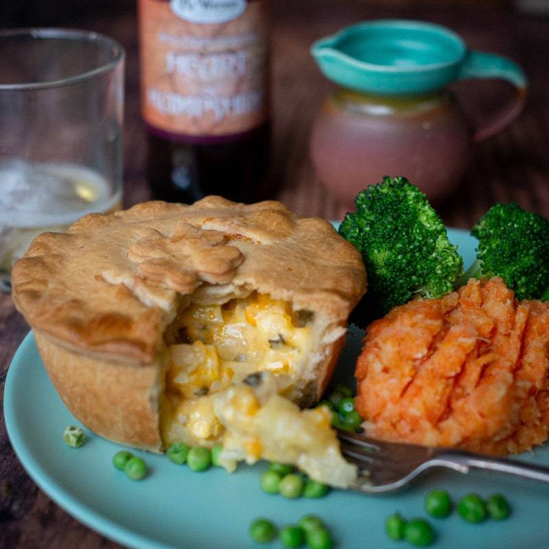 Gluten-Free Scrumpy Cheese and Onion Pie (270g)